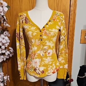 Anthropologie Pilcro Thermal Floral Top